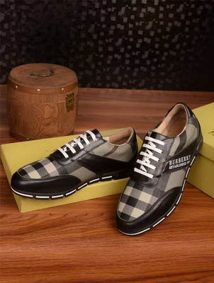 Burberry Fashion Men Sneakers--125